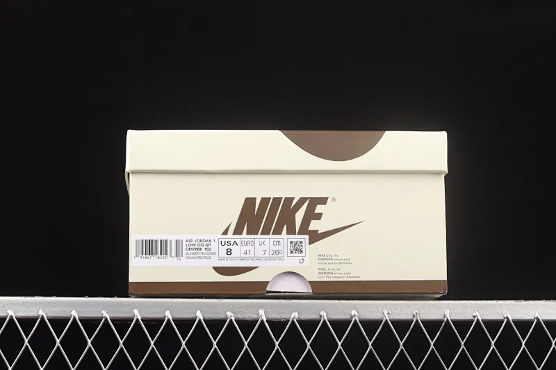 All categories Air Jordan Jordan series basketball shoes Air Jordan 1 Low pure original version Travis Scott x Air Jordan 1 Low OG "Reverse Mocha" AJ1 Joe 1 reverse mocha brown and white barb joint casual sports basketball shoes DM7866-162